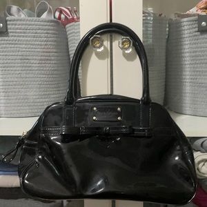 Kate spade shiny black purse!!